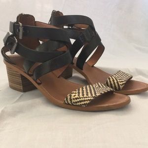 Strappy Madewell sandals